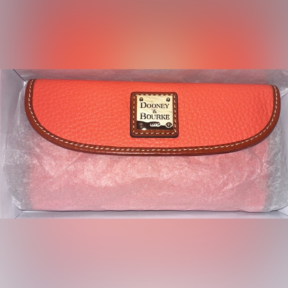 Dooney & Bourke CORAL Orange Continental Clutch Wallet Pebbled Leather NWT